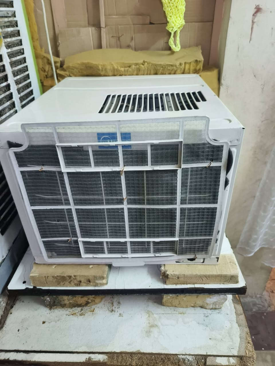 سلام عليكم مكيف طن 1 ميديا تدفئة تبريد عل فحص سعره 160 وبي مجال قليل مكاني بغداد الحريه 
*********** موجود واتساب

