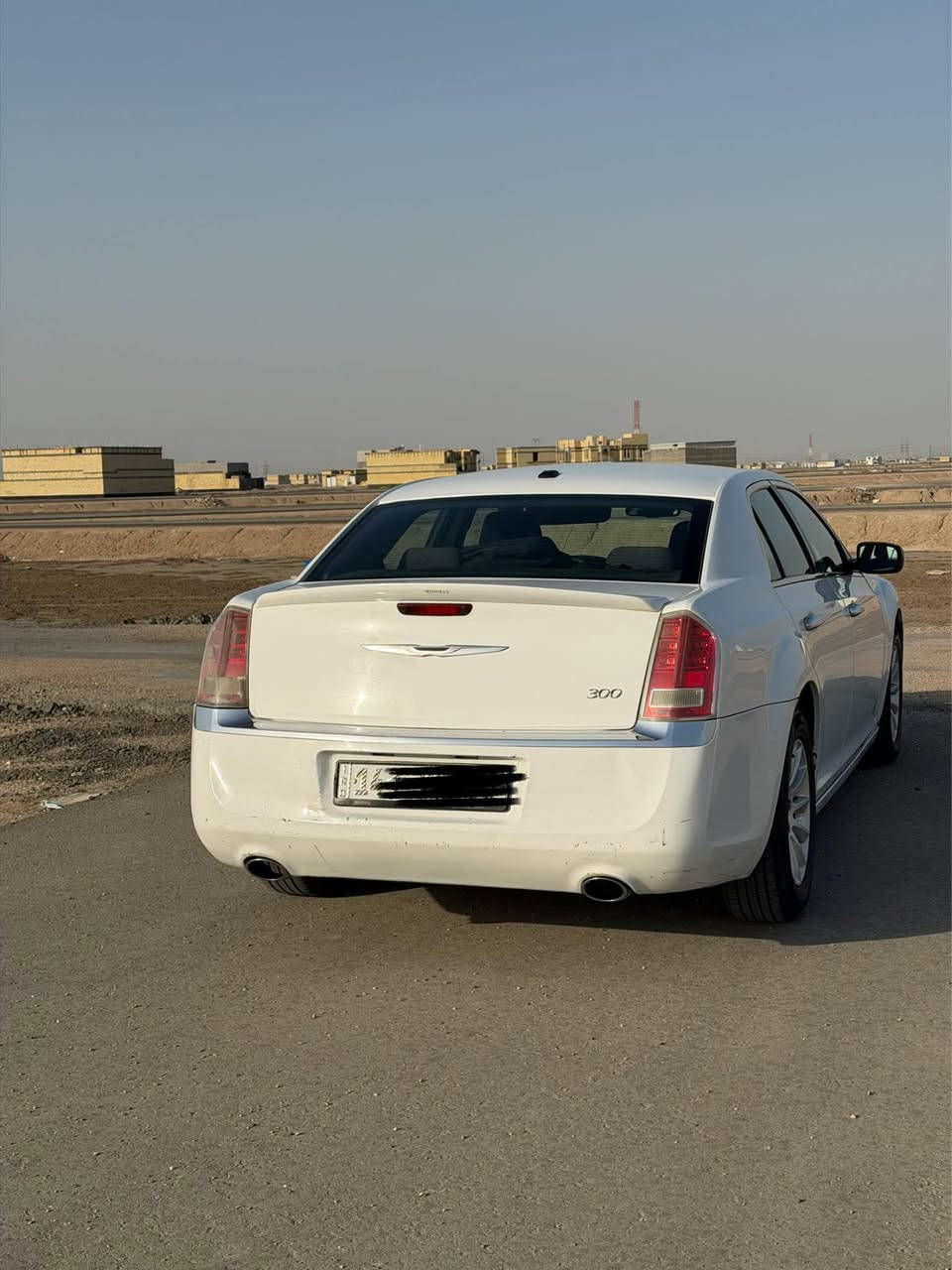 السلام عليكم اوباما 2012 رقم بصرة شبه مميز اصل بأسمي 
 بيها نص جاملغ ونص باب صفحة السايق كلير والجاملغ الثاني بارد سيارة جاهزة ومصروف عليها بكد فلوسها 
تخم تاير برجستون الامريكي الاصلي ستوه شاده باتري اميرون فان خليجي ابو المروحتين انسى الحماوه براد دهن ونوزلات وبلكات ودبة ماي وجوينات والضفيرة كلهن بدلتهن مال كصه 2022 سيارة جاهزه حتى دهن قبل يومين بدلته يورل 
وحدادة من الطول للطول حتى دبلات مبدلهن اكسل وكاردن جدد
السعر 165 البصرة, العراق


**إذا كنت صاحب هذا الإعلان وتريد حذفه لأي سبب، رجاءا أرسل رسالة إلى الدعم الفني**