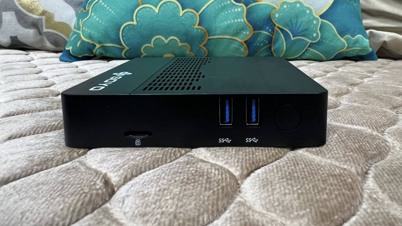 🔥 للبيع Mini PC بحجم صغير 🔥
 مناسب للتصفح
وندوز11

💻 **SOYO M2 Mini PC**
المعالج: Intel Celeron N4000
الرام: 6GB
التخزين: 64GB
كرت الشاشة: Intel UHD Graphics 600

✅ يدعم Wi-Fi و Bluetooth
✅ يدعم تشغيل فيديو 4K
✅ يحتوي على منافذ: HDMI / VGA / USB / LAN
✅ حجمه صغير جداً وبدون صوت (بدون مروحة)
✅ مناسب للدراسة، التصفح، تشغيل الأفلام، والكاشير
 الجهاز نظيف كما بالصور
💰 السعر: 150 وبي مجال


**إذا كنت صاحب هذا الإعلان وتريد حذفه لأي سبب، رجاءا أرسل رسالة إلى الدعم الفني**