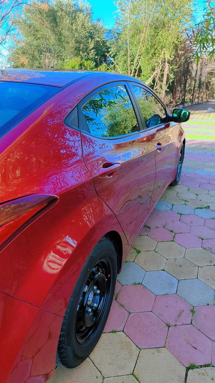 النترا ٢٠١٦وارد أمريكي
ضرر فقط بنيد وجاملغ بدون دواخل شرط  ليبل واحد السيارة ورش باب السكن كلير فقط بدون حادث 
سياره جاهزه رقم وهزه وسنويه كله جديد 
تخم إطار ٤ جديد 
تبريد ثلج تدفئة بشرط 
حداديه امامي خلفي شرط وكالة سياره نعومة فول 
ماشيه ١١٨ ألف ميل 
للاستفسار أكثر 
***********
***********
