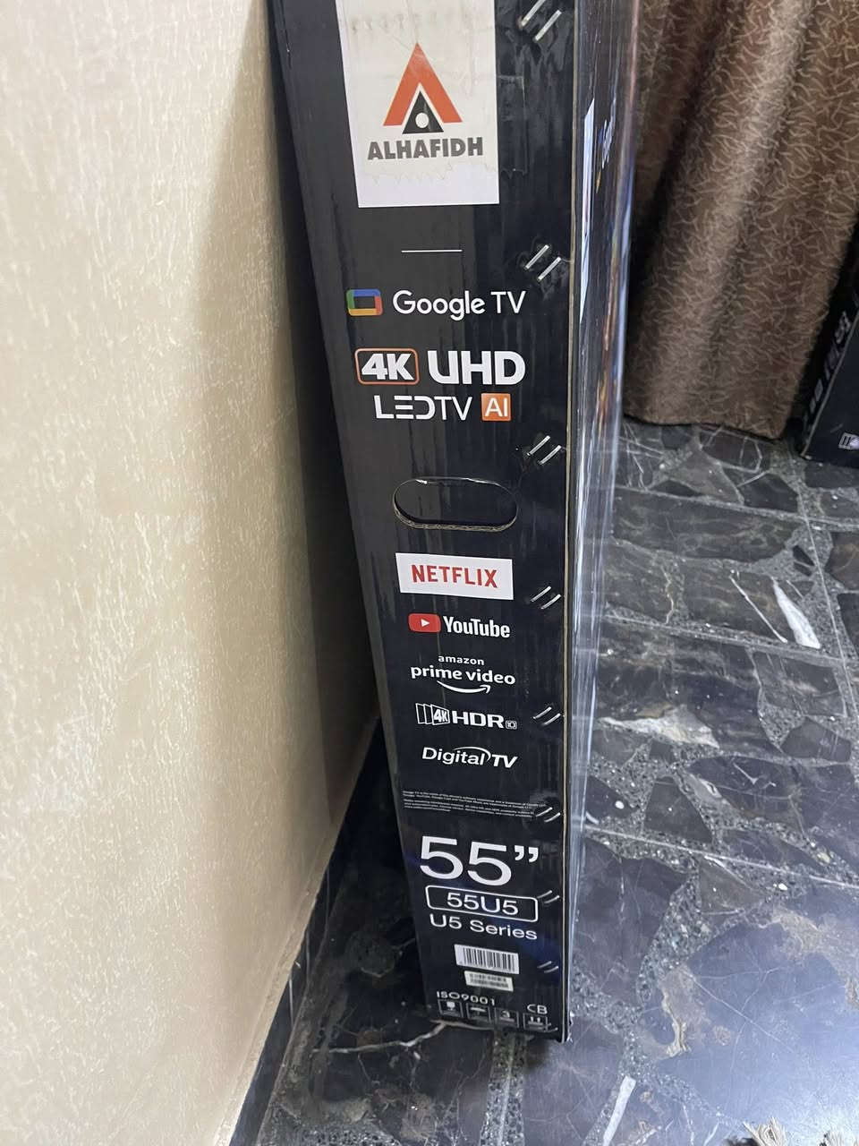 تلفزيون الحافظ للبيع 
حجم ٥٥
فول مواصفات 
سعره ٤٢٥ الف 
***********
