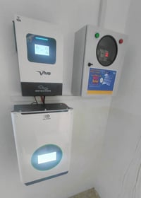 طاقة شمسية • ألواح Longi ٦٤٠واط • بطارية ١٠ كيلوواط