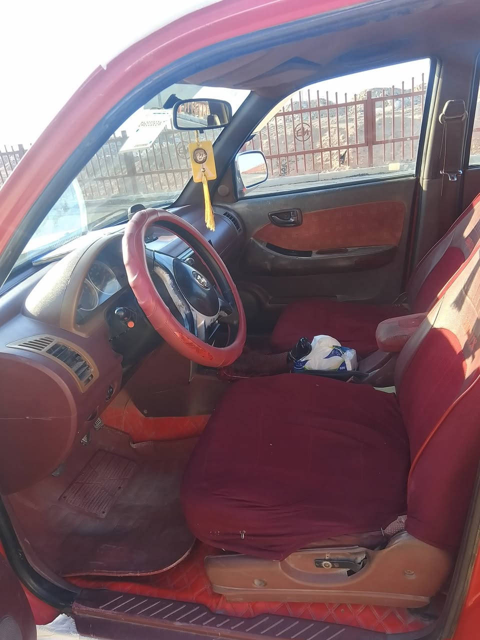 السلام عليكم اسكاي بيكم موديل 2012 حداديه جديد تخم تاير جديد .
السياره نضيفه.

عنوانها السياره النجف.

***********.

.55وبيها مجال
