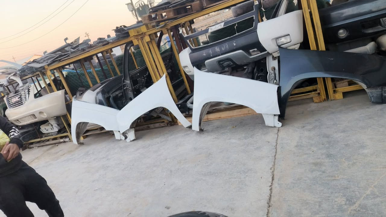 السلام عليكم متوفر قطع غيار بانواعها كل مايخص، تاهو، جمسي، يوكان، سوبربان متوفر واتساب الرقم ***********
