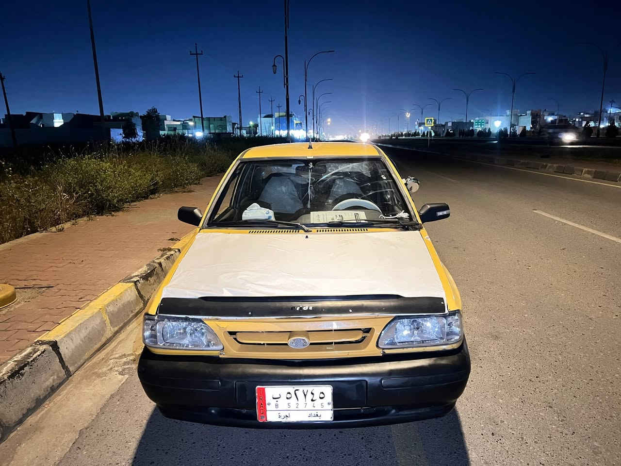 سايبا 2012
رقم بغداد مشروع وطني 
صاحبها موجود شرط تحويل 
عليها هيئة 400 غرامات صفر 
حدادية كاملة 
سعر 18 وبيها مجال 
***********
واتساب ***********
