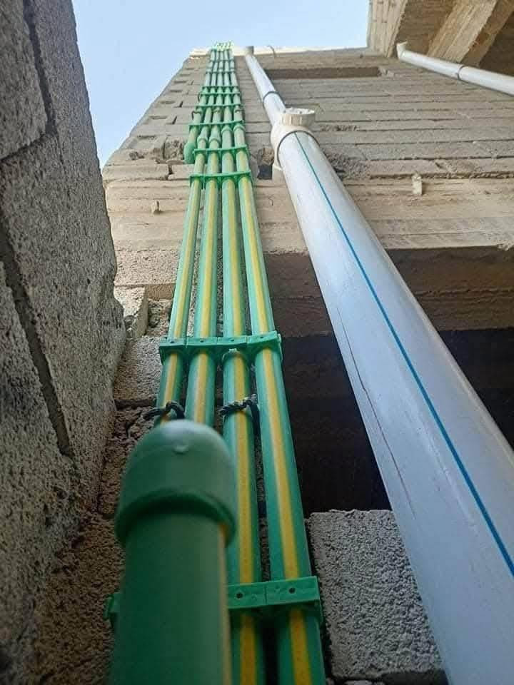 السلام عليكم الي يحتاج مؤسس مجاري يخابرني اي مكان نشتغل اسعار مناسبه .
***********
