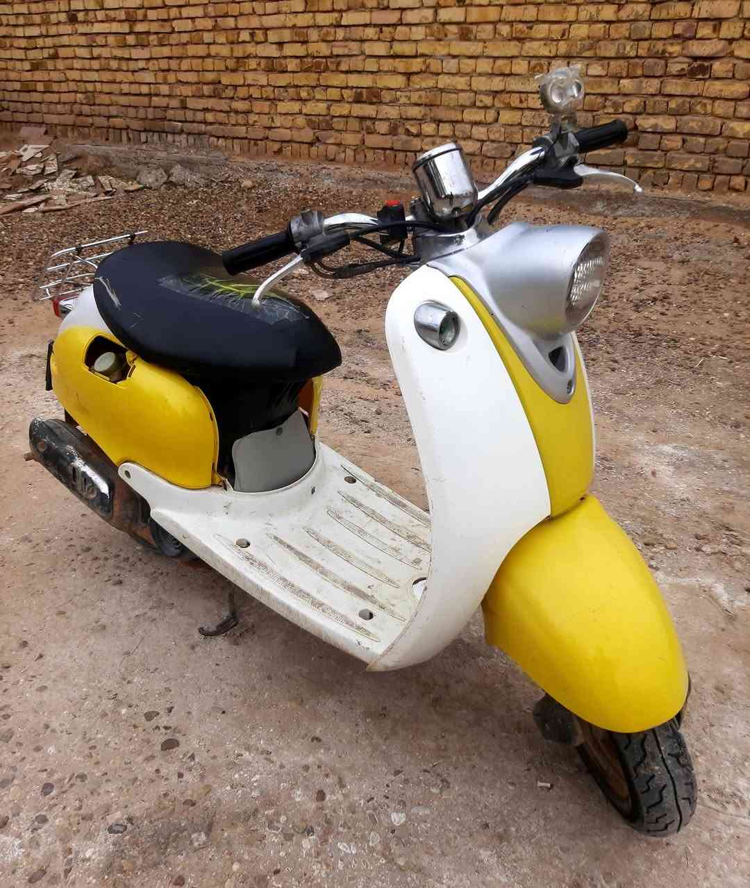 سلام عليكم ورحمة الله دراجه ياماهه مصري 60 للبيع دراجه كامله كهربائيات كلوبات عداد سرعه سلف باتري كامله مكان بابل حمزه الغربي سعرهه 225 الف التواصل 
*********** رقم الهاتف
