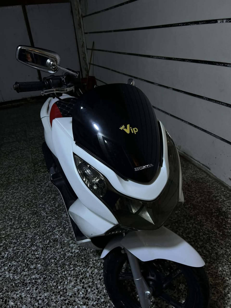 السلام عليكم اخوان دراجه bcx بي سي اكس الدراجه رنبه استخدام شخصي نضيفه حيل اليرغب بل شراء بل خدمه السكن بغداد الجديده قررب كنيسه مريم العذراء رقم الهاتف *********** السعر اتصال وتدلل
