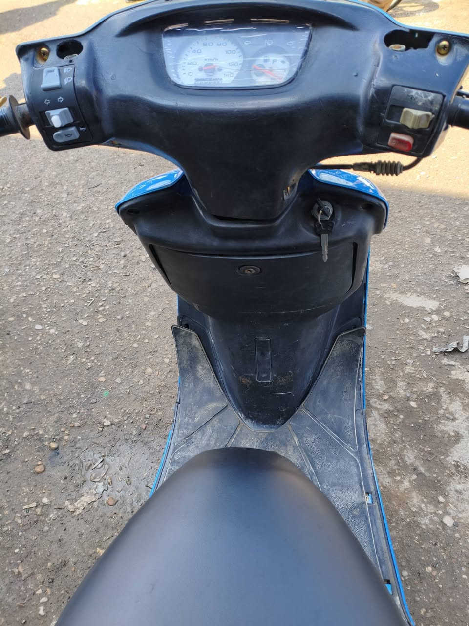 فراشه للبيع مكينه حاويه مامفتوحه
السعر 550 وبيهه مجال قليل 
مكاني الديوانية وهذا رقمي 
***********
