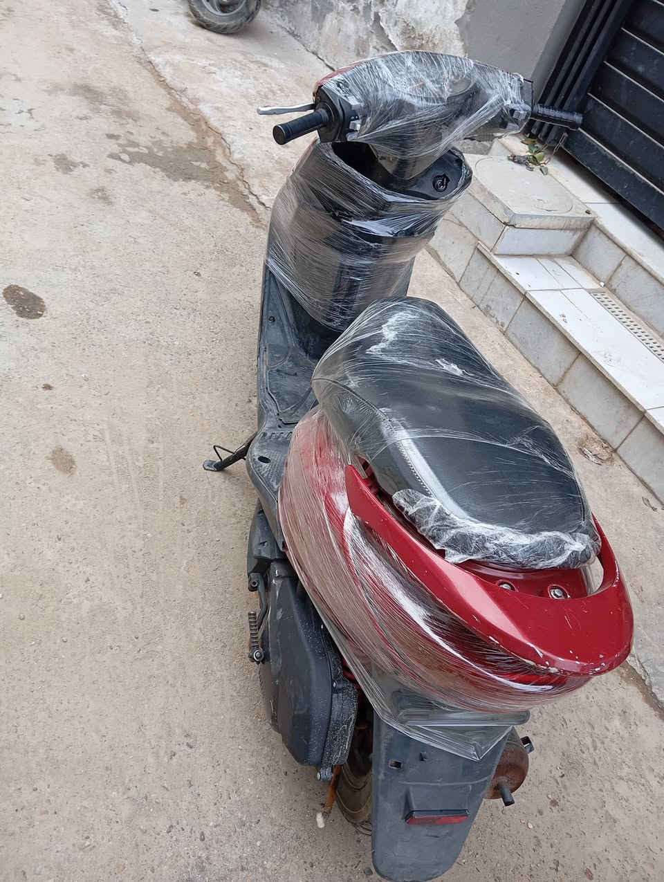 سلام عليكم ابريز لبيع
الدراجه نضيفه مابيه نقص شغل نكره سلف وتطلع

سعره 650 الف وبيه مجال 

العنوان بغداد الكريعات 

اتصال ***********
