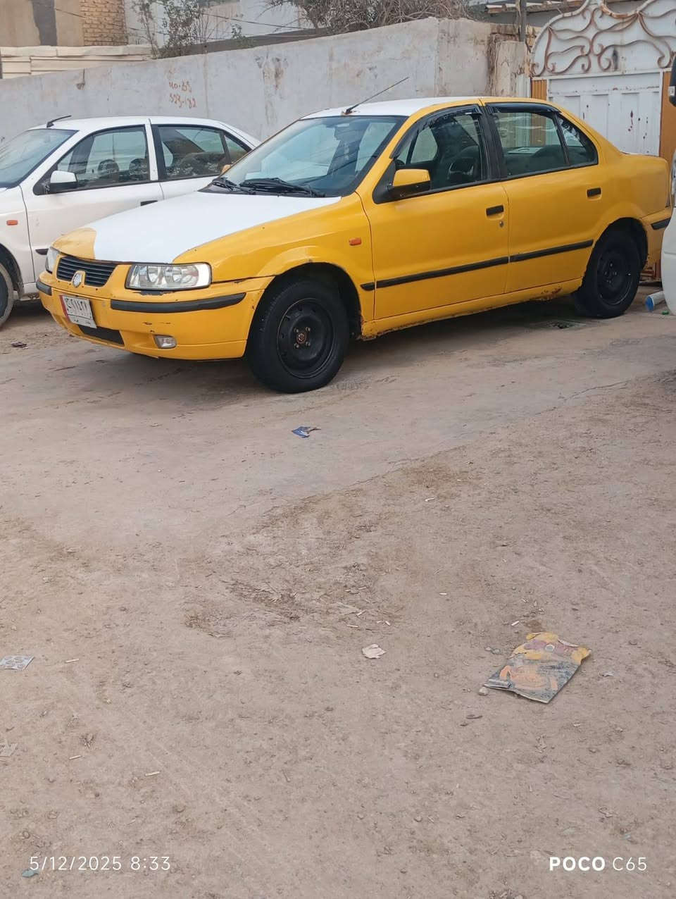 السلام عليكم سمند مديل ١٠ للبيع سنويه لل 29 بسمي هيئة وغرمات مصفره كير ومكينه مكفولات تبريد ثلج حداديه 75% داخل أسود مداشم رقم بغداد ظربته جاملغات وره كهربائي كله شغاله مكان سياره حله مركز مدينه سعر 22 وبه مجال قليل رقم (***********//***********)
