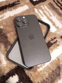 ايفون 16 برو ماكس الشرق الاوسط  لونه اسود جهاز جديد بطارية 100 عدد الد...