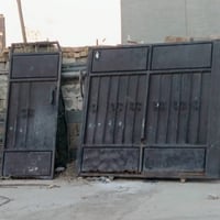 باب سلايت • شباك متر ونص • ٤٠ خابر