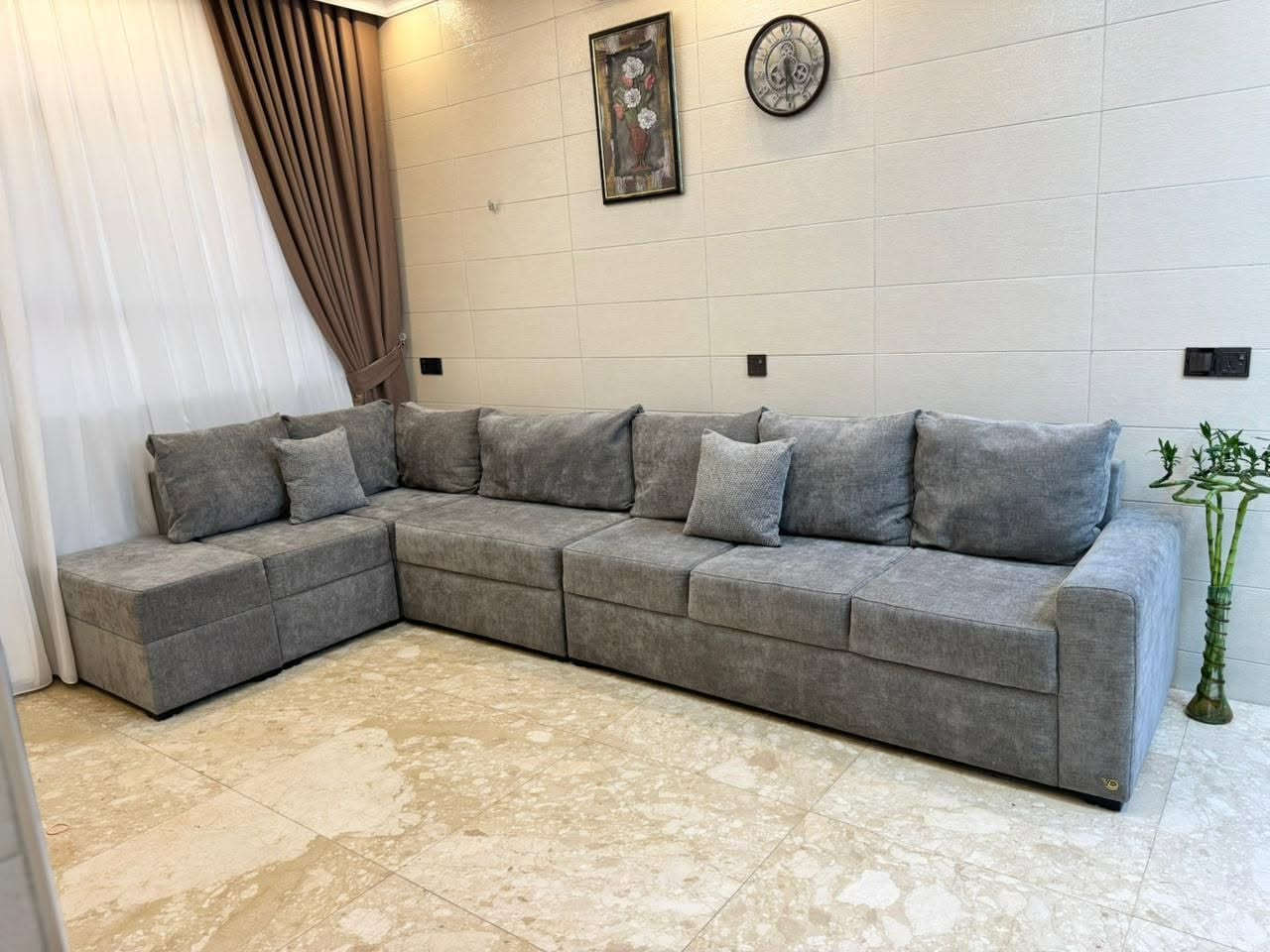السلام عليكم عندي كورنر صار اسبوع من اشتريته واريد ابيعه رقم ***********
