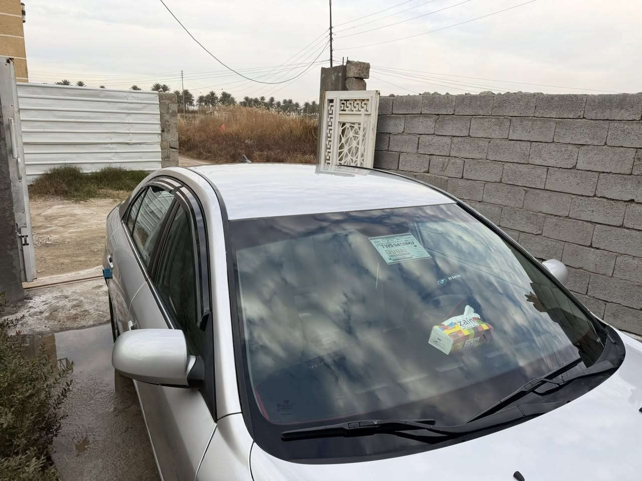 سوناتا ٢٠٠٦ محرك أربعة سلندر وارد ضررها جنطة حوض وجاملغات خلفية ومصلحات. مصبوغة عام اثر جراد . بجم مكفول.بغداد رقم جديد باسمي السنوية لل٢٠٢٩
محرك وكير مكفولات 
تدفئة تبريد . منظومة تبريد شديتها ٥٥٠ ألف 
كهربائيات مكفولة من الدعامية للدعامية على وضع الشركة
تخم تاير نكسون ياباني شاده قبل كم شهر
باتري كوري اصلي شديته جديد ب٩٥ 
ويل كب جديد
ارضية جلد
شاشة وكاميرا اصلي
تخم أذن محرك عدد ٤ اصلي شديتهم قبل ٢٠ يوم
لايتات وبلاجكتورات كله تبديل جديد بيها لايت فول
منظومة بانزين كله جديد
منظومة ماء جديد جوينات وماء اخضر اصلي وولف حماوة كوري
دهن وفلتر مبدل جديد اصلي B7
ناعمة جدا بالمشي وبالعافية على الي ياخذها مايتعب
السعر ٩٠ وبيها مجال بسيط
مكاني بغداد أبوغريب 
***********
