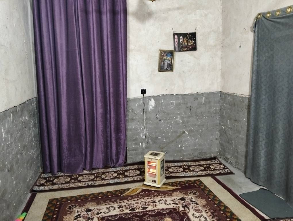 اللهم صلي ع محمد وآل محمد 
السلام عليكم ورحمة الله وبركاته
بيت مساحة 100 متر بناء طابوگ 9 انجات
الموقع شارع الزوار سكله الكرعاوي قرب اسواق الميالي
____________________________________________
بناء خريطه كامله غرفه + صاله + مطبخ * ستقبال + تخاريج داخل و خارج + مكشوفه + السطح مطبگ فرشي كامل
الصور كدامكم والنقص بي واضح 
***********/ واتساب
