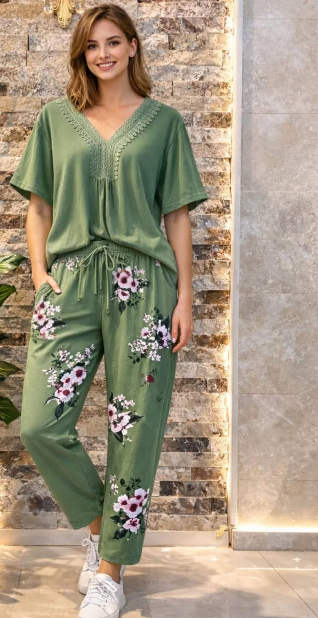 تراك فانيله ليكرا زبده درجه اولى اصلي للحجز والاستفسار مراسله الصفحه يوجد خدمه توصيل جميع المحافظات


**إذا كنت صاحب هذا الإعلان وتريد حذفه لأي سبب، رجاءا أرسل رسالة إلى الدعم الفني**