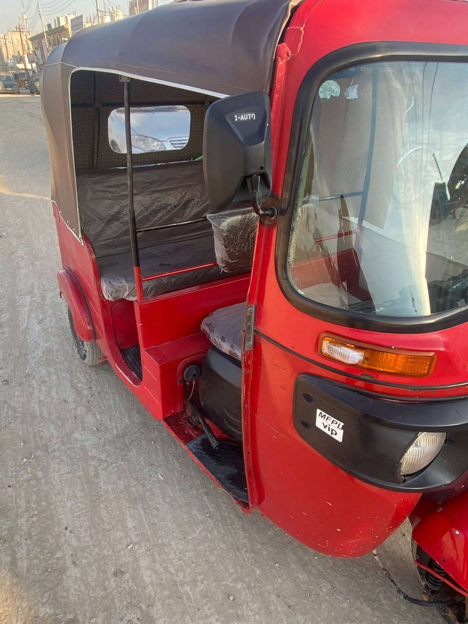 سلام عليكم شباب تكتك للبيع موديل 18شهر12 تكتك مال بيت مامتعوبه سعر4و800وبيه مجال رقمي ***********
