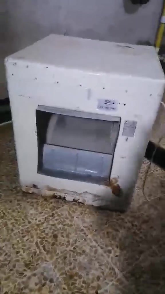 مبردة 3ونص سرعه وحدة سعرها 120


**إذا كنت صاحب هذا الإعلان وتريد حذفه لأي سبب، رجاءا أرسل رسالة إلى الدعم الفني**
