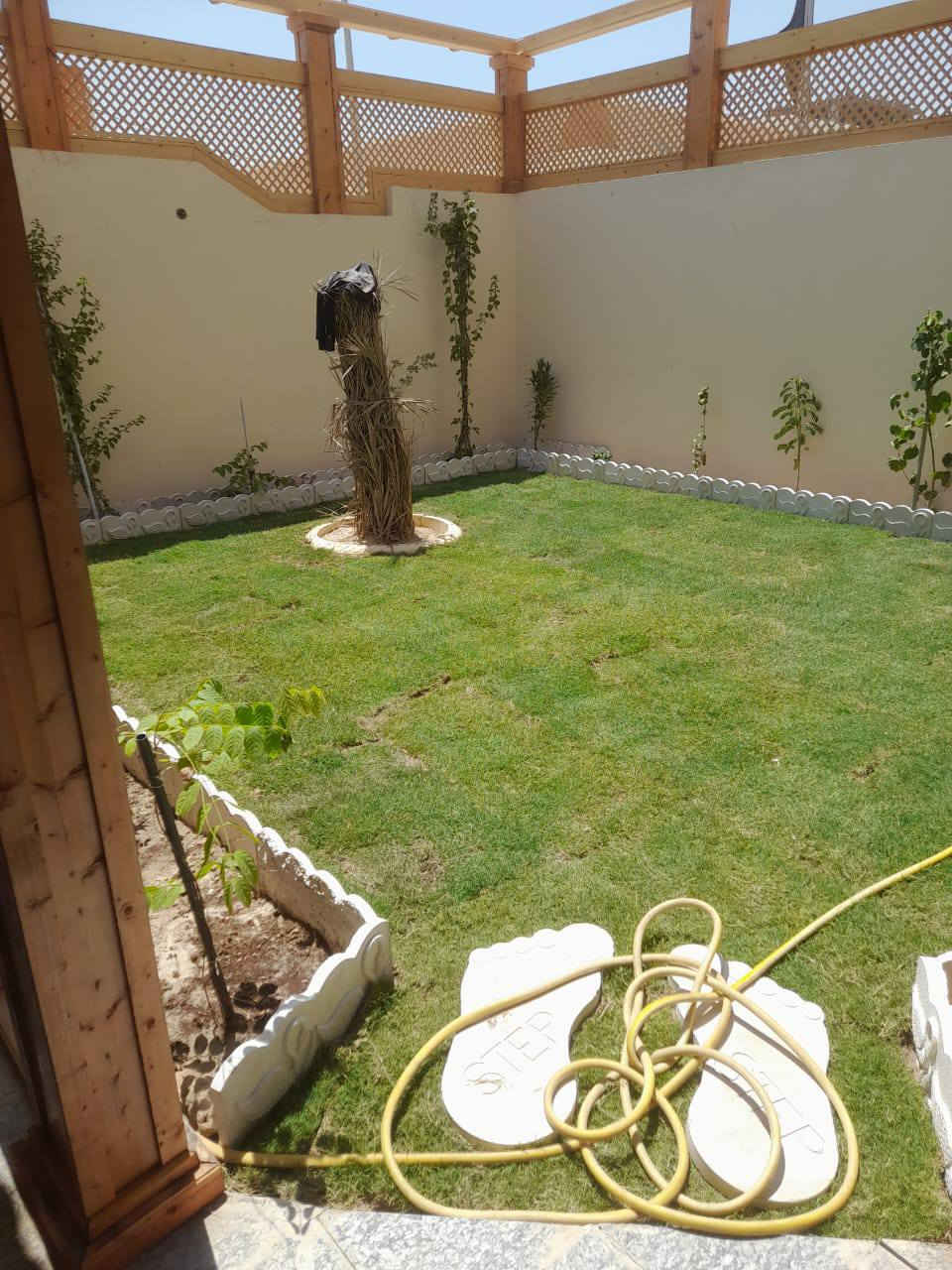 🌿✨ Al-Amry Landscape ✨🌿

نحوّل المساحات العادية إلى حدائق تنبض بالجمال والحياة 💚
تصاميم عصرية تجمع بين الذوق الهندسي والطبيعة الساحرة 🌺

🔹 تصميم وتنفيذ حدائق منزلية
🔹 حدائق الشركات والمجمعات
🔹 تنسيق حدائق المدارس والجامعات
🔹 تصميم جلسات خارجية (Outdoors)
🔹 زراعة الثيل والنباتات وتنسيق كامل للمساحات

👨‍🌾 بإشراف:
المهندس الزراعي عبد الحسن محمد العامري

💡 دقة بالتنفيذ + أفكار إبداعية + جودة عالية

📩 للتواصل والحجز:
***********

🌱 خلي حديقتك تحچي عن ذوقك… وإحنا نحقق الحلم 💫 البصرة, العراق
