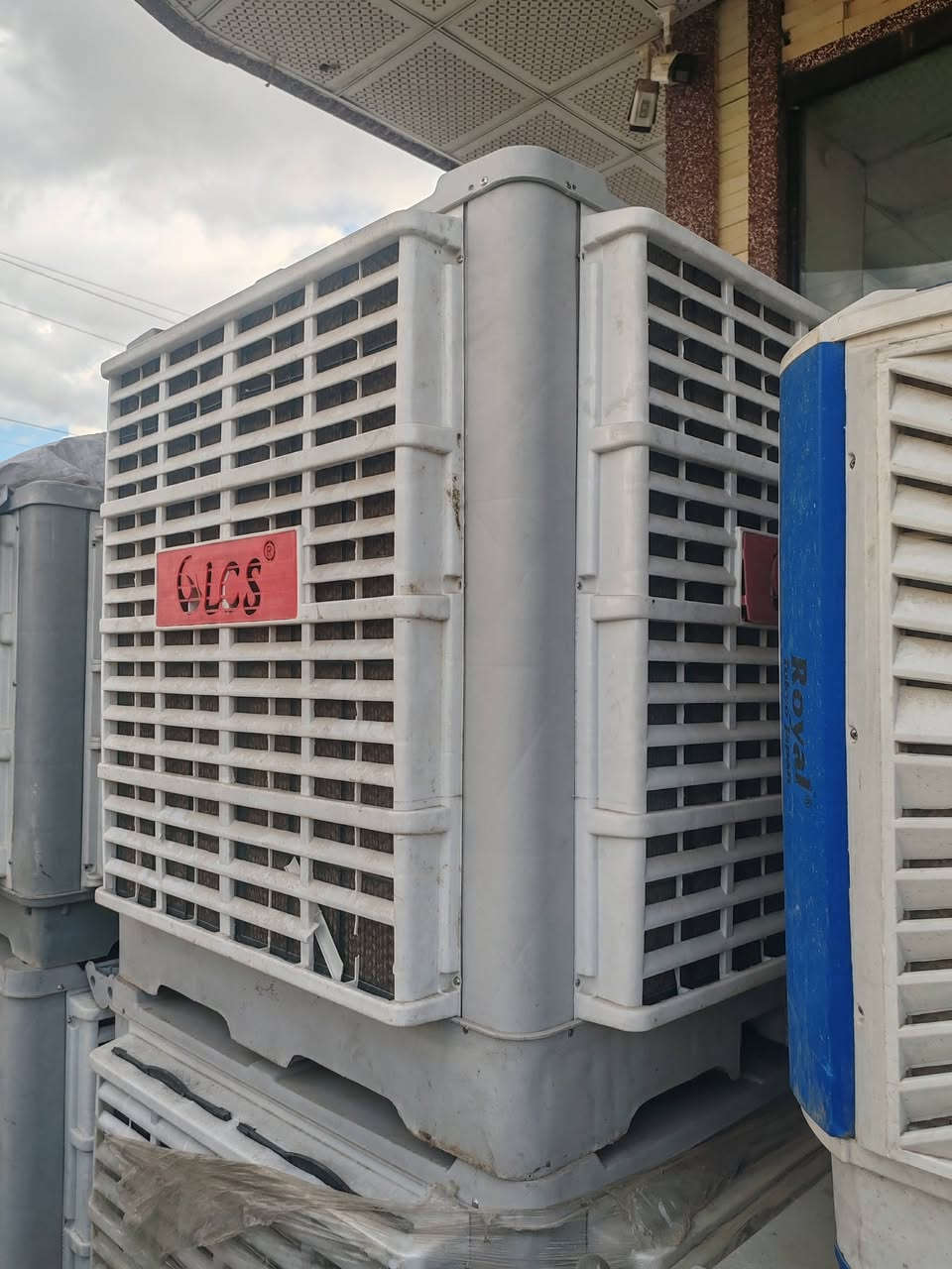 اغراض للبيع مكاني موصل أيسر حي المهندسين ***********
