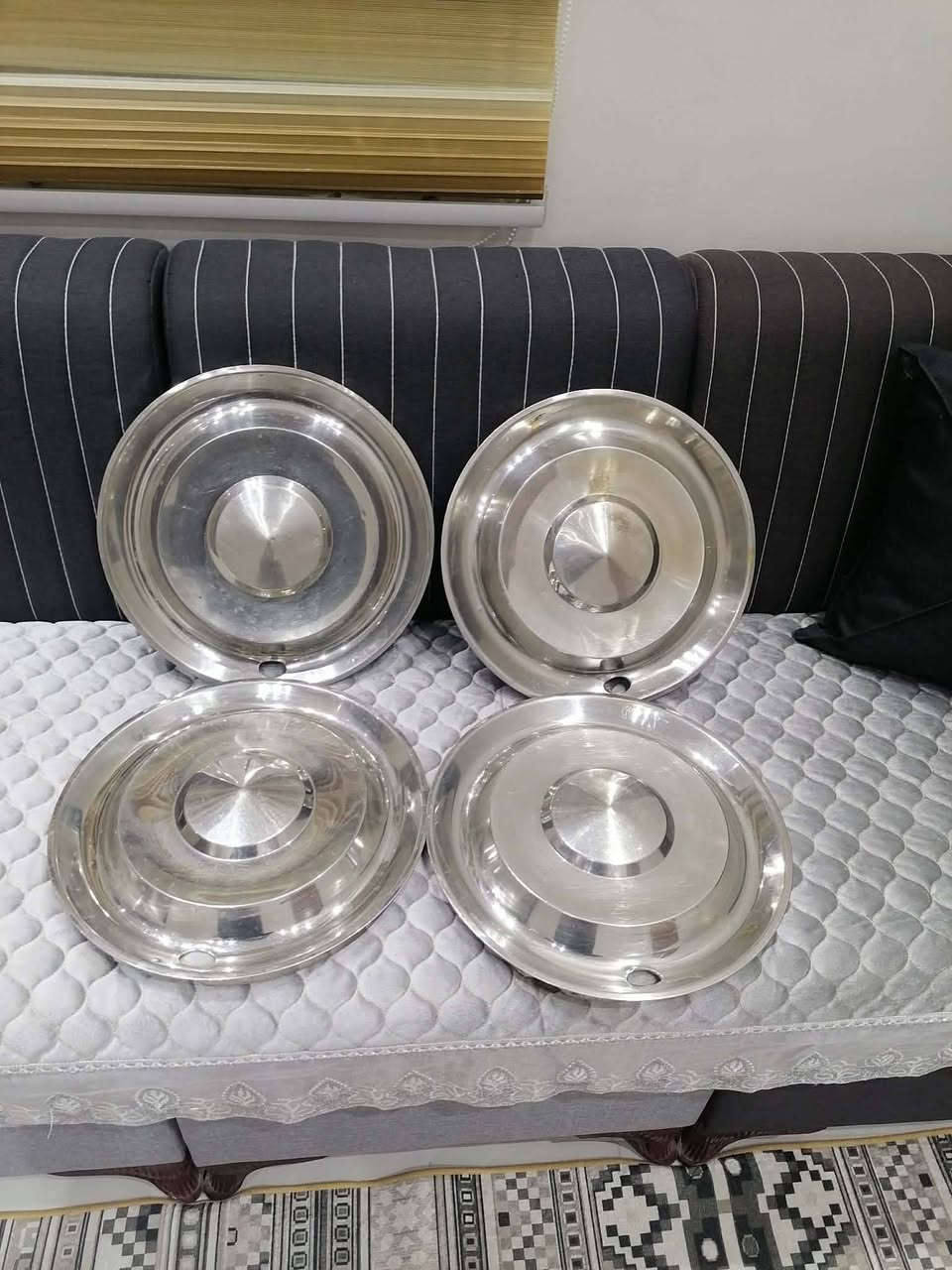 سلام عليكم.   تخم حجم 15
*********** سيد محمود 

متوفر خدمة توصيل
