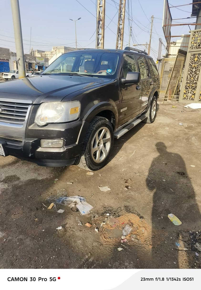 سلام عليكم فورد اكسبلور 2007تو ويل السياره مكينه كير تبريد تدفئه تخم تاير سبير كله جديد مكان السياره بصره ما متواجد عل فيس اتصل خاص او واتساب حتى تعرف تفاصيل ازيد ‏‪***********‬‏ السعر ٩٠ وبيها مجال
