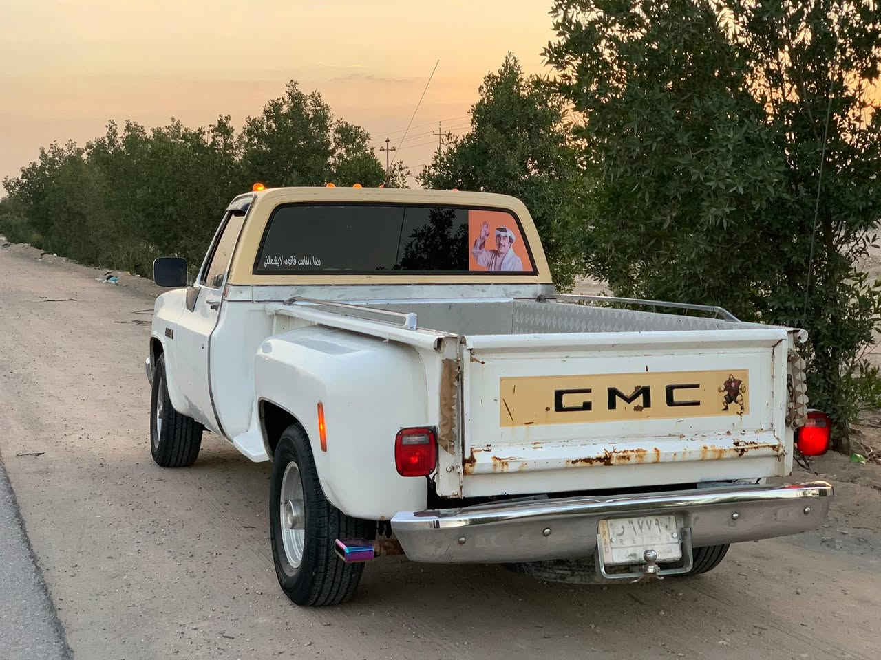 سلام عليكم سياره للبيع جمسي موديل 77 بجم٨٥ كير مكينه بلاد مكينه ٤٥٠ وكير ٤٠٠  مكفول من نقل وكص وصوليات 

ملاحضه اني مكلف بنشر هاذا راعيها *********** البصره سفوان
