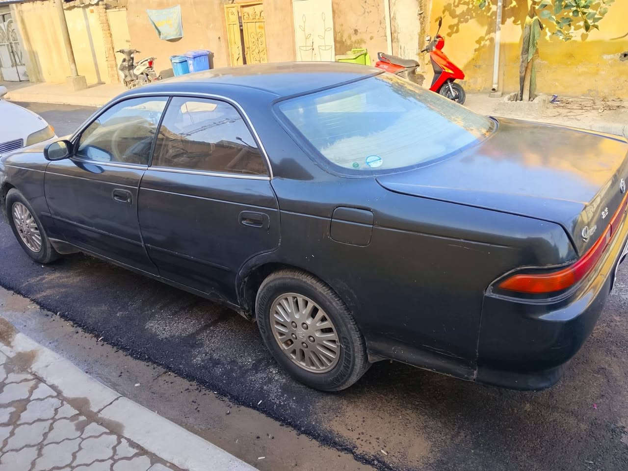 السلام وعليكم سياره للبيع مارك نفخ موديل 93 مكفوله من كصه ونقل جثه بسمي كفاله كير  مكينه  ونجي ناعم تبريد ثلج تخم تاير سياره جاهزه من كل شي سعرها 45 ورقه العنوان الزبير‏ الهاتف‪0781 550 0574‬‏  اسيا *********** هاي رقم صاحب السياره اخوان اني مكلف بالنشر
