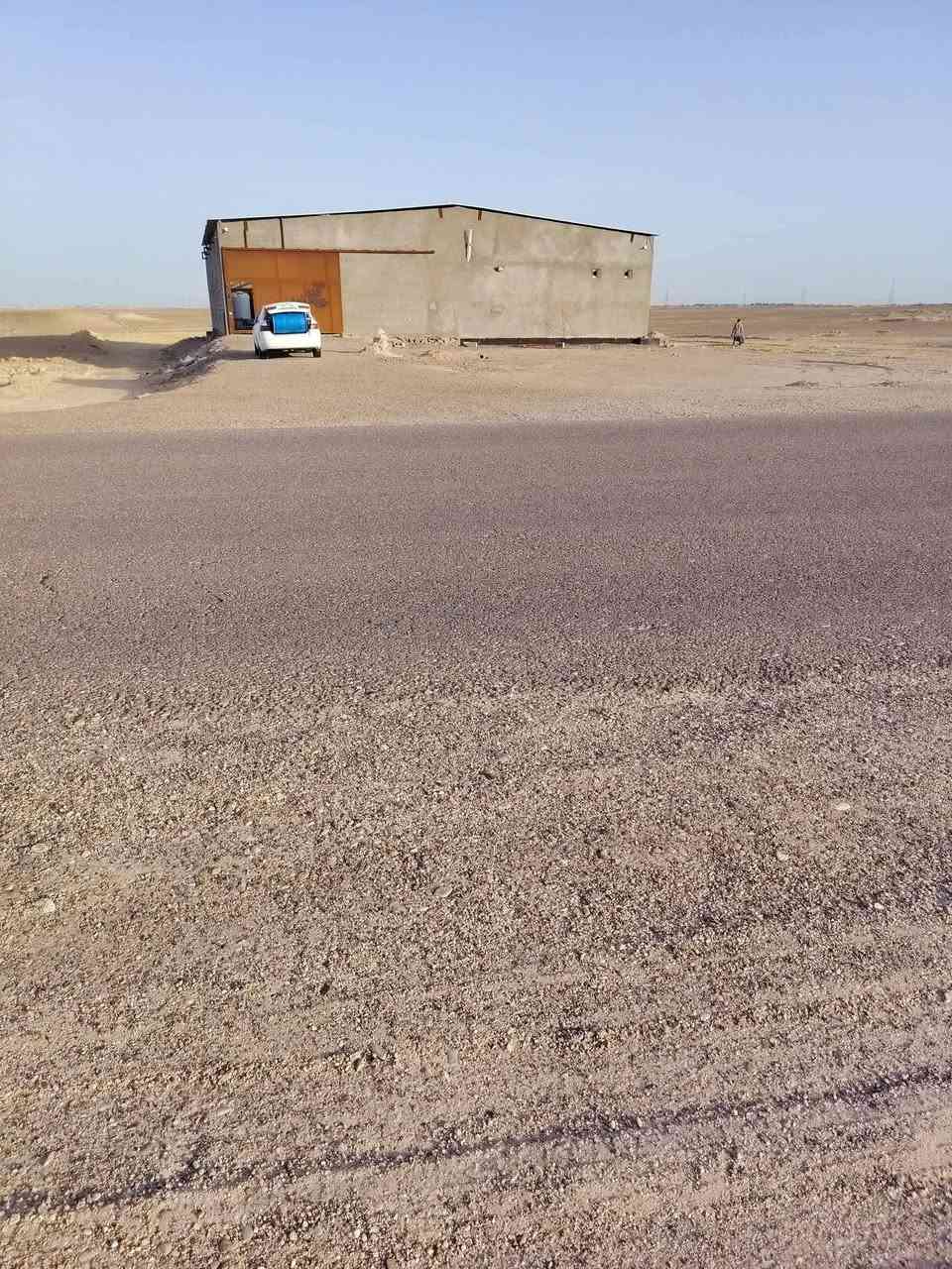 🔴 فرصة استثمارية مميزة للبيع 🔴

للبيع معمل منظفات متكامل وجاهز للعمل
المعمل يحتوي على مجموعة متكاملة مع جملون بمساحة 20×25

✔️ مولد دويز أربع بساتم
✔️ 12 خزان سعة 2500 لتر
✔️ خزان رئيسي سعة 10,000 لتر
✔️ غرفتين + مطبخ + مجمع صحيات داخل الجملون
✔️ مشروع جاهز للعمل مباشرة
✔️ يحتاج فقط إجازة مباشرة العمل

📍 الموقع:
الرمادي – ناحية اليرموك
بين منطقة السفرية والكيلو 35

📌 يقع على قطعة أرض مساحة 9 دونم
📌 الأرض واقع حال لزمة مكفولة من أي مشكلة عشائرية
📌 تعهد وبصمة ومكاتبة حال المنطقة بالكامل
📌 لا يوجد طابو

✅ موقع معزول ومناسب جداً للمشاريع الاستثمارية
✅ متوفر جميع الخدمات:
ماء – كهرباء – تبليط

📹 التفاصيل كاملة موضحة بالتصوير

📞 للاستفسار والسعر:
*********** واتساب
*********** واتساب

📩 أو مراسلة الصفحة في أي وقت
ونعتذر عن التأخير بالرد أحياناً

مكتب عدنان العسافي للخدمات العقارية
نستقبل جميع العروض العقارية داخل مدينة الرمادي

#الرمادي
#العقارات
#معمل_للبيع
#مشروع_استثماري
#اليرموك
#استثمار
#عروض_عقارية
#عدنان_العسافي
#الخدمات_العقارية
