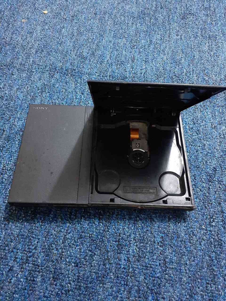 من رخصه الادمن للبيع بليستيشن2 كامل جوستك وبطاريه ورام كامل هوه وملحقاته تحوير رام او قرص اصدر قديم درجه ثانيه شغال للأستفسار راسلني خاص Singapore


**إذا كنت صاحب هذا الإعلان وتريد حذفه لأي سبب، رجاءا أرسل رسالة إلى الدعم الفني**