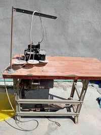 مكينة اوفر • نظيفه • للبيع