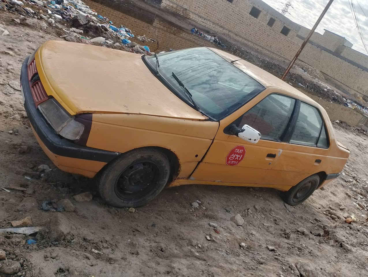 سلام عليكم خوان بيجو راوه محوره ونجي مكينه زينه كيرها بك مايرجع راعيها ماندله سنويه ستنساخ بل 20 بديها شوفت عينك غرامات ماعليها كهربائيات شغاله باتري جديد سعرها800 مكان ناصريه مركز ***********
