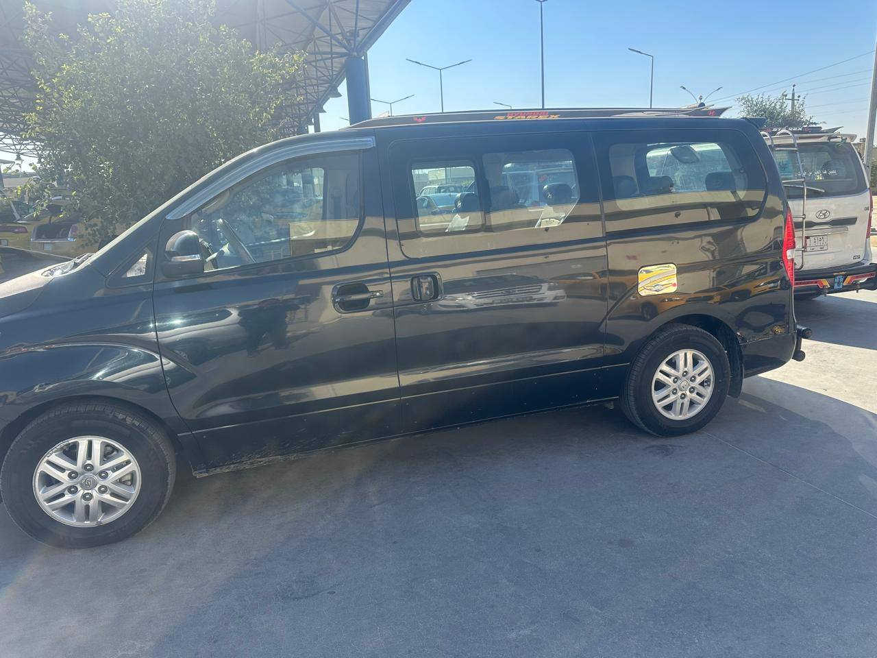 السلام عليكم ستاركس 21 اصل كفاله عامه مكينه سبلاين قبق اسود السعر 290 وبيها مجال قليل ***********
