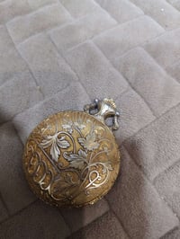 ساعة سويسرية • تحفة قديمة