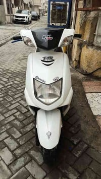 للبيع سكنس نثية الدراجة جاهزة نكرة سلف مكينة خرسة دبلات بريكات كهربائي...