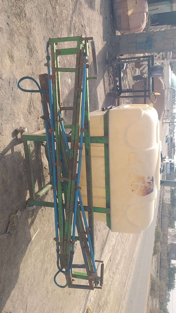 للبيع السعر ٤٠٠الف البيع جاهزه *********** بابل الخميسيه
