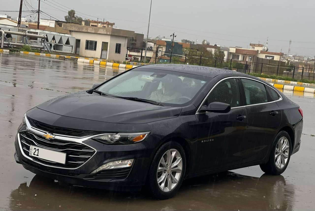 ‎ماليبو موديل ٢٠٢٣ مواصفات 
لوحة سنوية جديد ٢٠٣٠ 
بدون صبغ   بدون  بارد   بدون تبديل ارباكات ماطاك 
فقط  شبر  pdr  بالجاملغ امامي حتى الجاملغ مامفتوح و حتي دعاميات   بيلادي بدون صبغ   
محرك 1.5 توربو محرك گير ما مفتوح 
مواصفات 
رادار 
كشن كهرباء +تدفئة 
حساس امامي خلفي 
شاشة كاميرة 
گير اوتوماتيك 
اوتو ستوب 
بريك بصمة 
السيارة بدون نقص 
مكان السيارة كركوك  
سعر 133ومجال
*********** 
*********** كركوك, العراق
