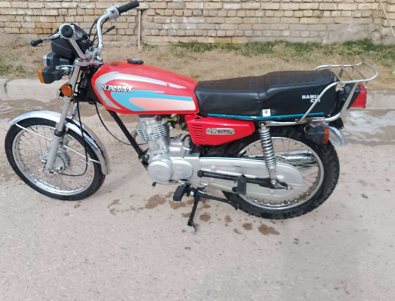 سلام عليكم شباب دراجه البيع بدون وراق سعر ب700بيه مجاله ***********
