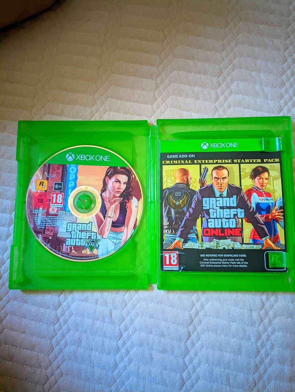 قرصين للبيع 
Black ops 3 ب15 
Gta v ب10


**إذا كنت صاحب هذا الإعلان وتريد حذفه لأي سبب، رجاءا أرسل رسالة إلى الدعم الفني**