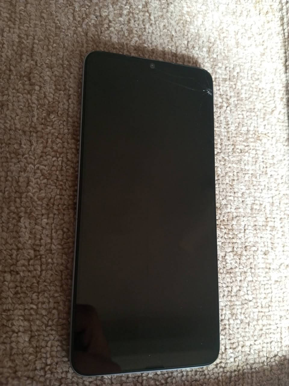 #للبيع
بوكو C65
ذاكرة 256
الجهاز يخبل بس 
بيه شغله الشاشه بيها فطور ماماثرة على اللمس
وطبيعي 
السعر 130الف
 وبيه مجال 
كربلاء الحر
للاستفسار مراسله الخاص


**إذا كنت صاحب هذا الإعلان وتريد حذفه لأي سبب، رجاءا أرسل رسالة إلى الدعم الفني**