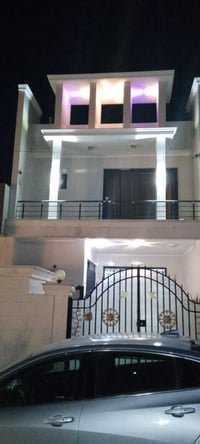 للبيع مساحه 110 شوراو منطقه راقي مربع ذهبي 07701225562