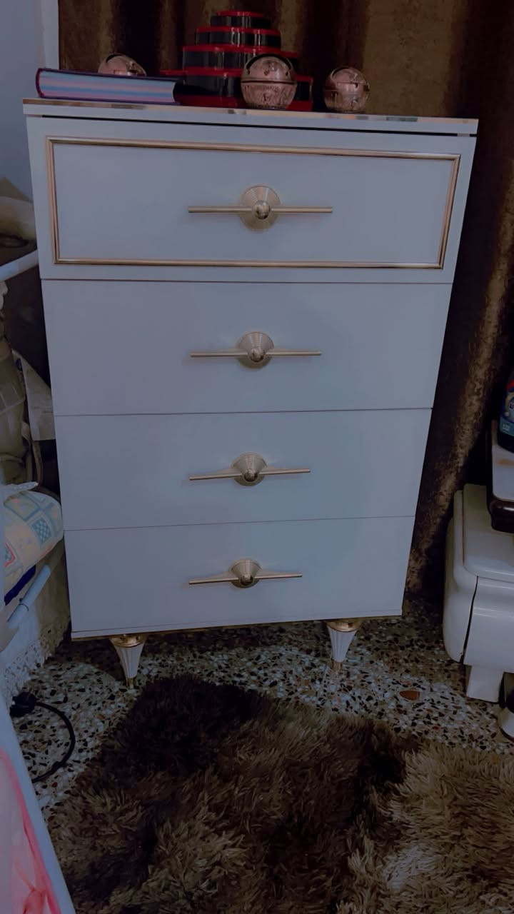 السلام عليكم غرفه نوم للبيع نضيفه كلش ماخذيها مليونين و٤٠٠ وعارضيها ع مليون ٥٠٠  وبيها مجال بسيط تتكون من ٩ قطع


**إذا كنت صاحب هذا الإعلان وتريد حذفه لأي سبب، رجاءا أرسل رسالة إلى الدعم الفني**