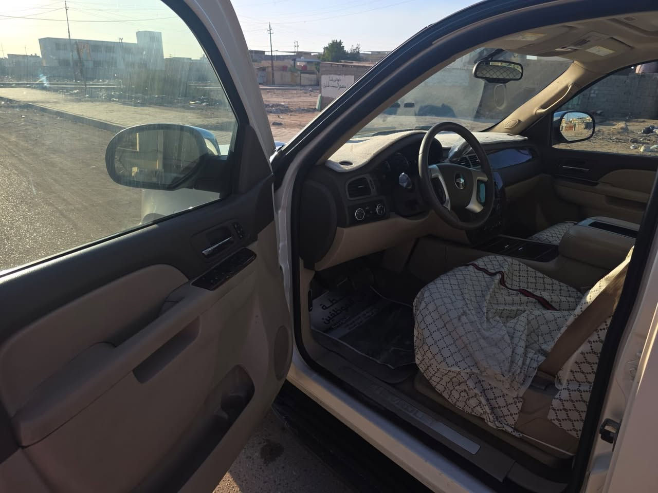 اداوت ادوات متومه اصل 
كفاله عامه 
مديل ٢٠١٠
احلى من الصور بعد بالف مرا 
فول مواصفات ع فئه LTZ
البصره بيع فقط السعر 129
كفلك عشائر سرقه الانتربول
***********
