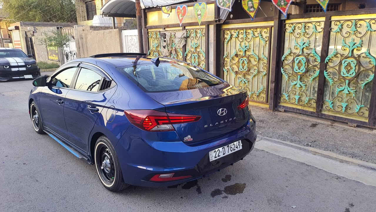 اسلام اعليكم الانتره ٢٠٢٠ وارد امريكي  فول مواصفات بصمة فتحة رادار نقطة عمياء جنطة ذكية كشنات تتدفئة بصمت ابواب اسياره ماشية ٤٢ الف مايل سياره خير من اللة ماناقصة برغي اوبيهة منضومة غاز جديده اوصور الحادث موجوده بالمنشور السعر١٣٥ اوبية مجال للستفسار ***********
