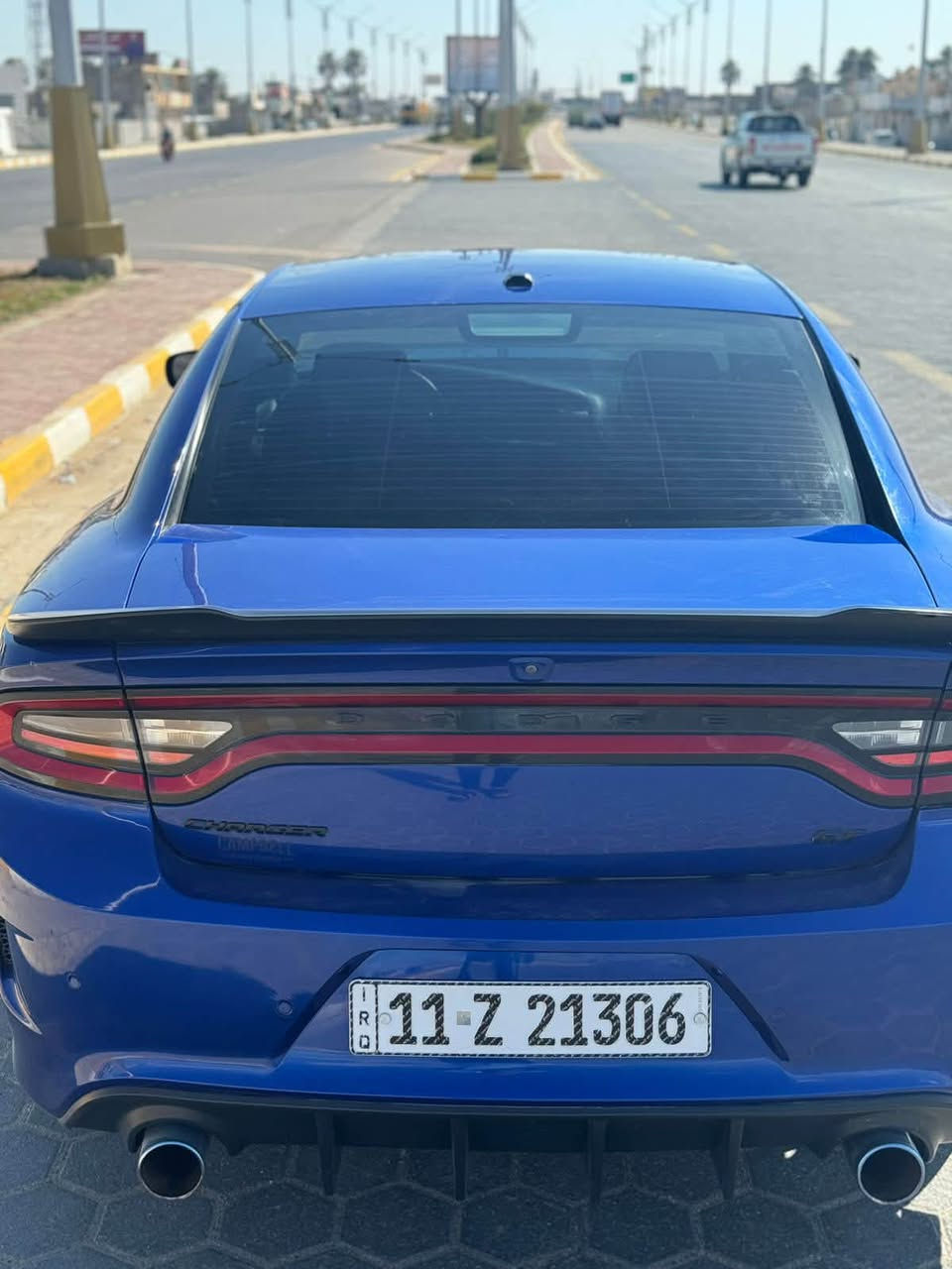 جارجر 2022
SXT 
ضرر ثلاث قطع صبغ 
عداد المشي mil 54.000 سعرها دفترين وبيها مجال
عنواني الأنبار ***********
