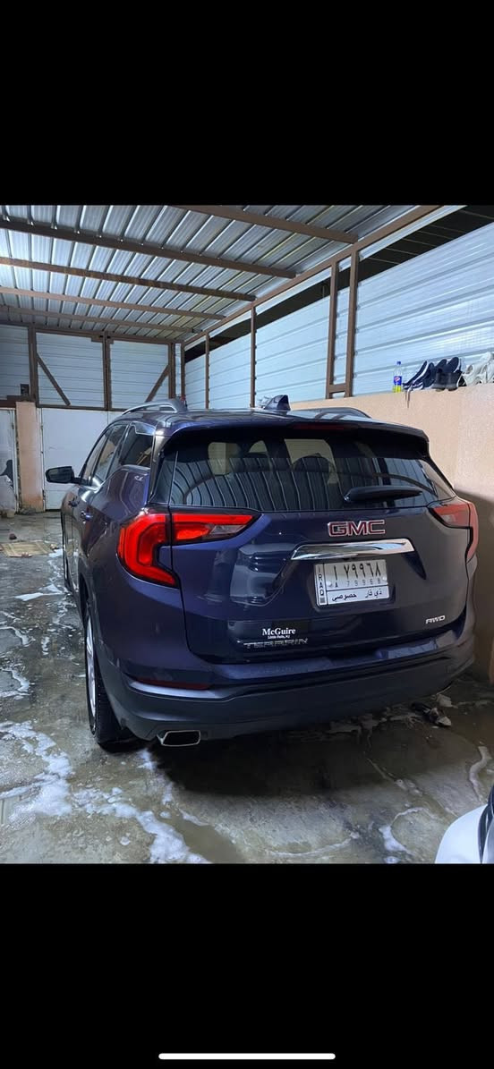 جمسي تيران مديل 18 مكينه 2000سيت 
سياره نضيفه مانقصها اي شي تايرات جدد حداده جديده
سعرها 150 ورقه قفل 
مكاني البصره العشار 
رقم الهاتف ***********
