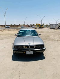 للبيع او مراوسه بي ام محرك 525 كاسكيت محروق موديل 1989رقم موبايل او وا...