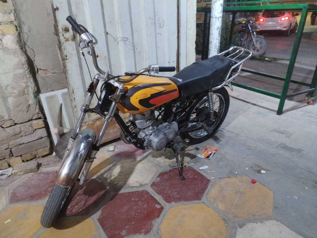 سلام عليكم دراجه كلك مكفوله من كلشي كامله كل نقص مابيها نكر سويج وطلع سعر 275وبيها مجال***********
