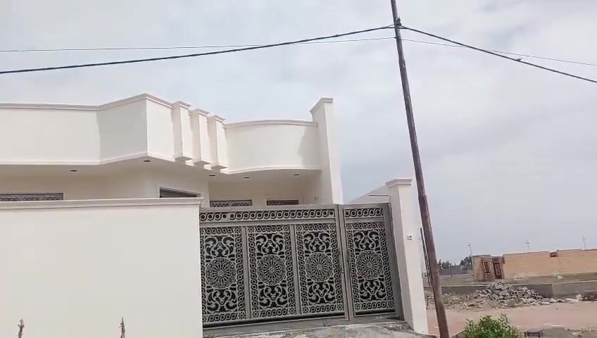 للبيع. بيت جاهز بناء طابوك
الموقع الجغيفي الثانيه قرب اسواق جنه
المساحه ٢٤٠ متر
شارع ١٠ متر
البيت جاهز. غرفتين نوم
السعر ١١٠ مع المجال
للاستفسار ***********
